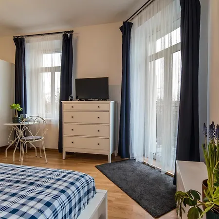 Apartment Kawiory 2 *